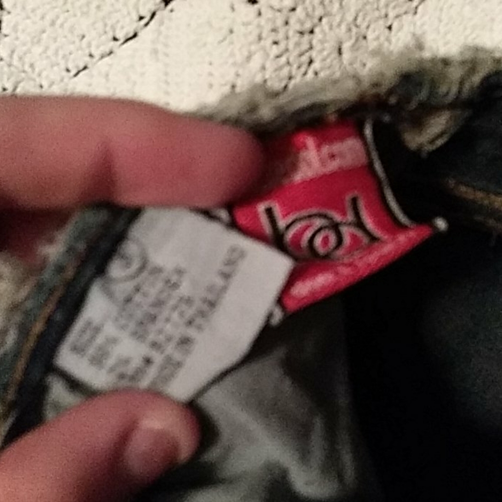 Jeans - Picture 3 of 4